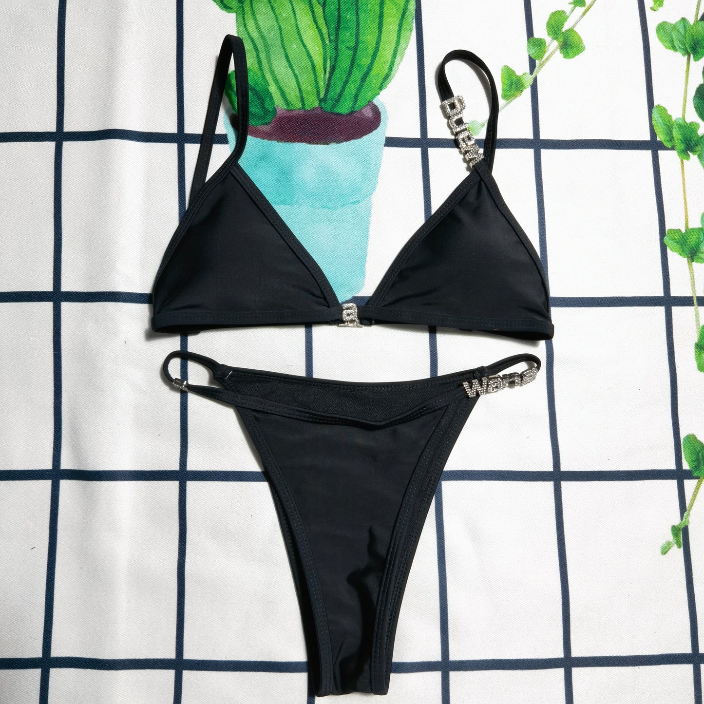 14A35Y   fashion  Bikini swimsuit