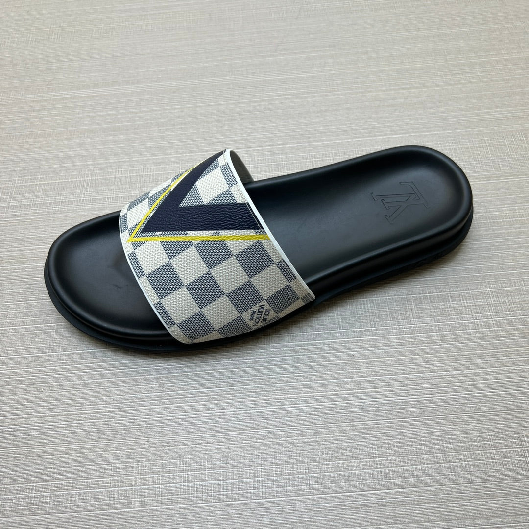 54E70Z   fashion  slippers