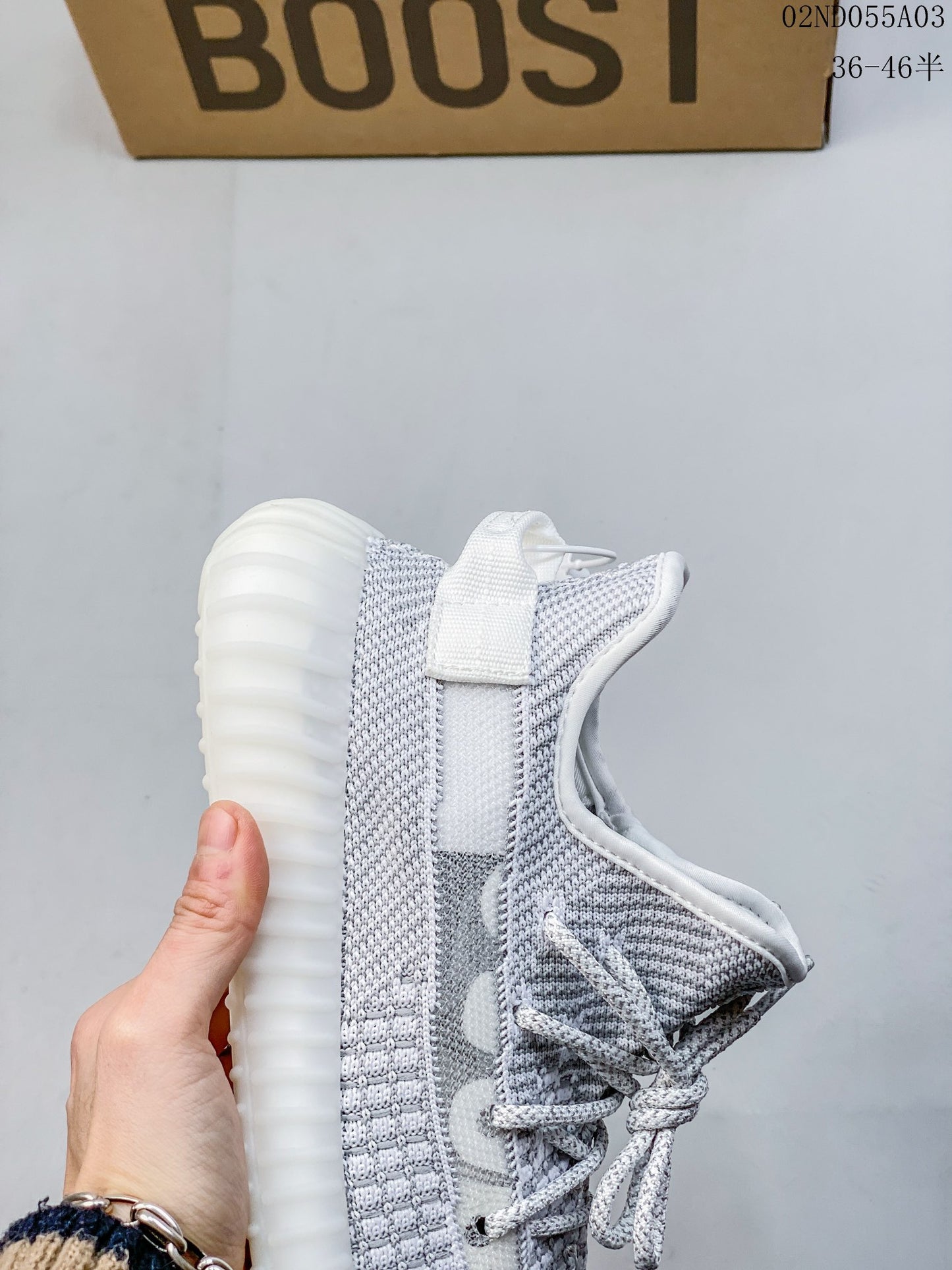 4YA87Z  Yeezy Fashion Sneakers (No Box, August-October Big Sale)