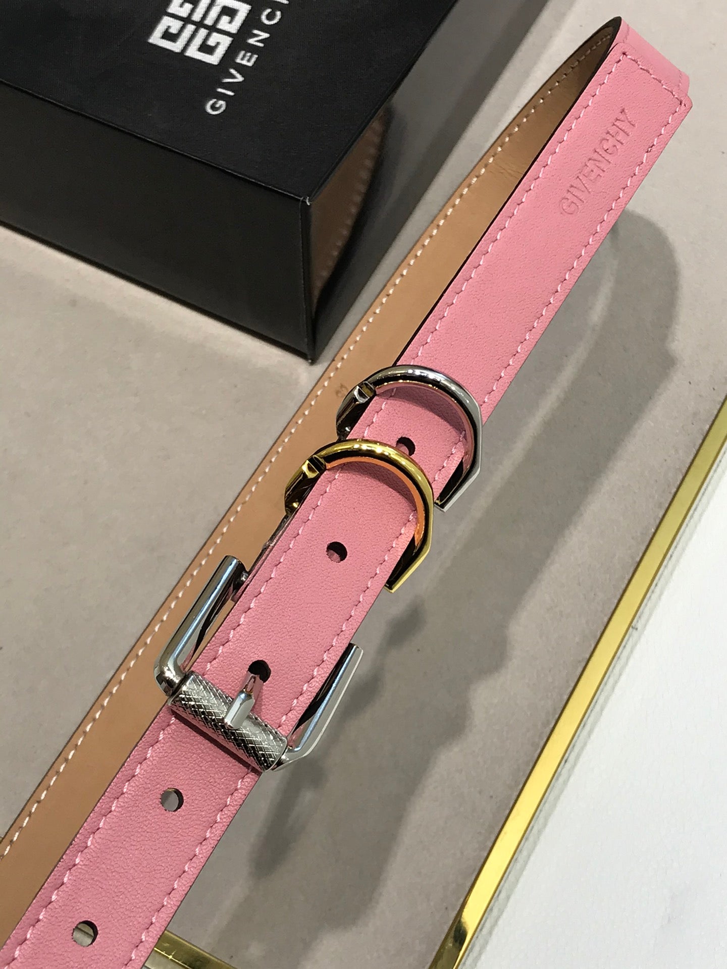 14GV95P   (High quality leather belt With full package)