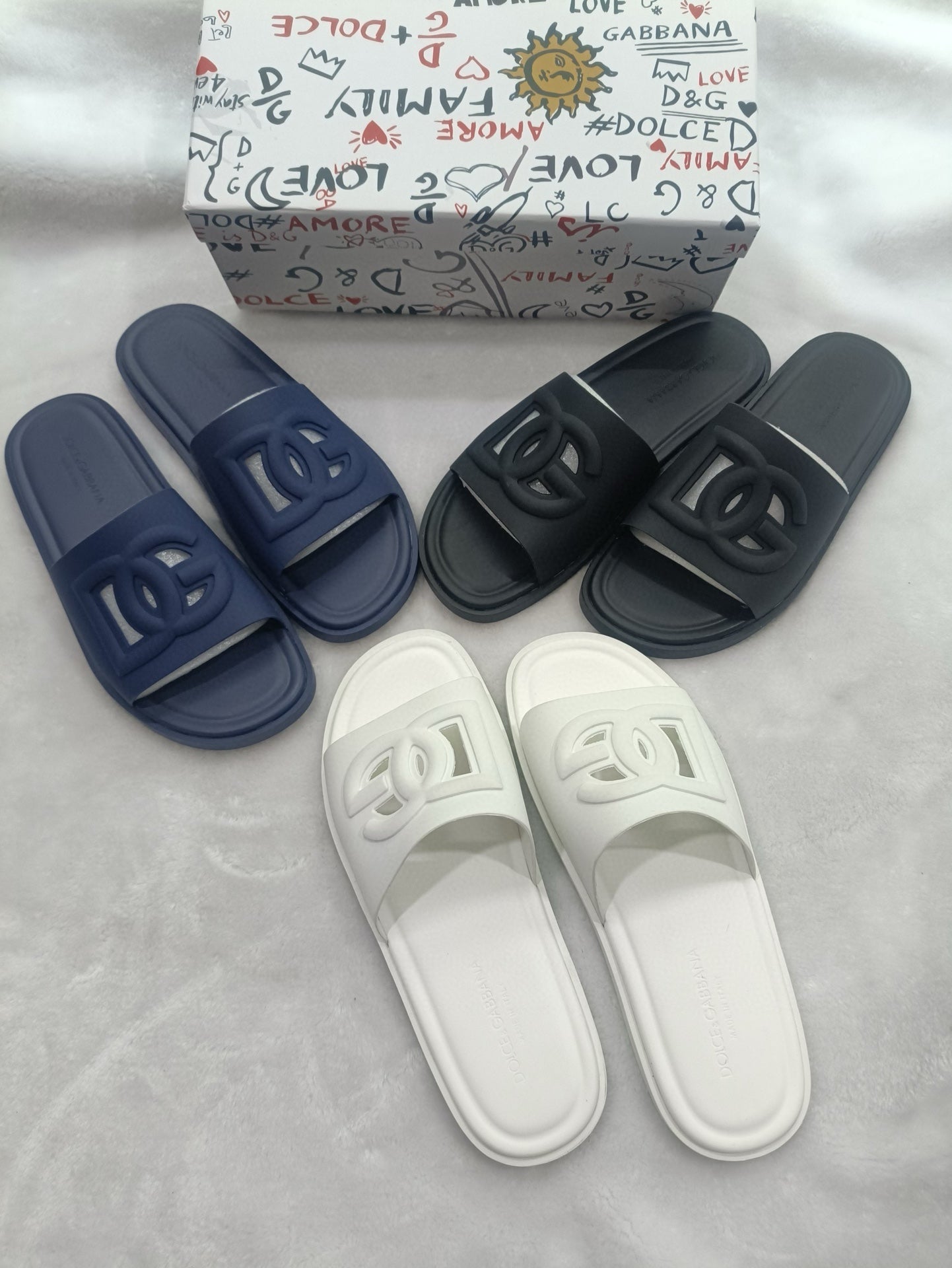 54A82Z  fashion  slippers