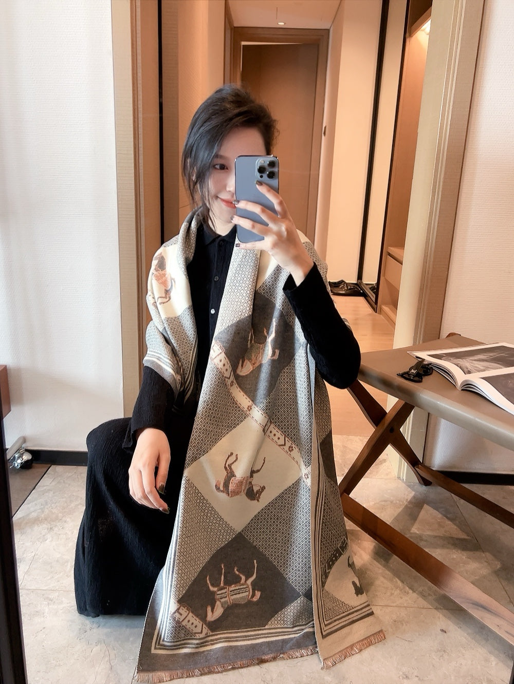 14H327W　Fashion scarves