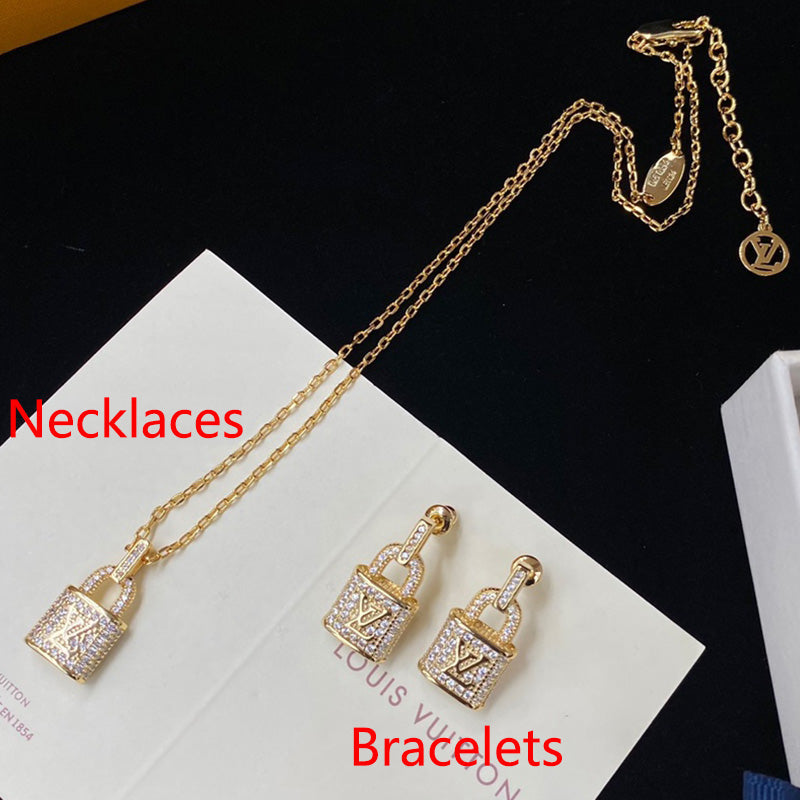 1YE334X  Fashion high -quality Necklaces Earrings