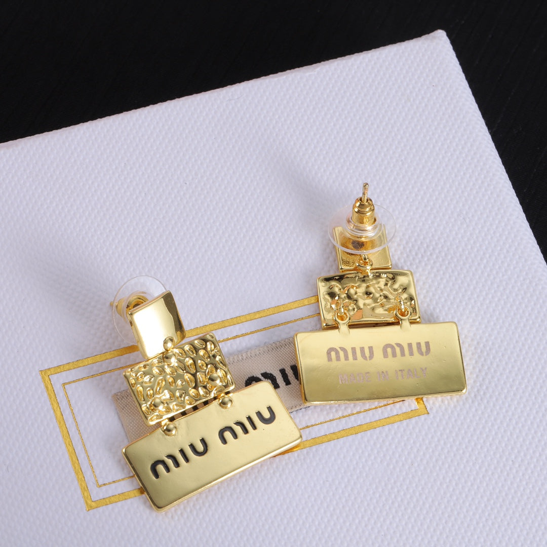 14A524E  Fashionable and high quality Earrings