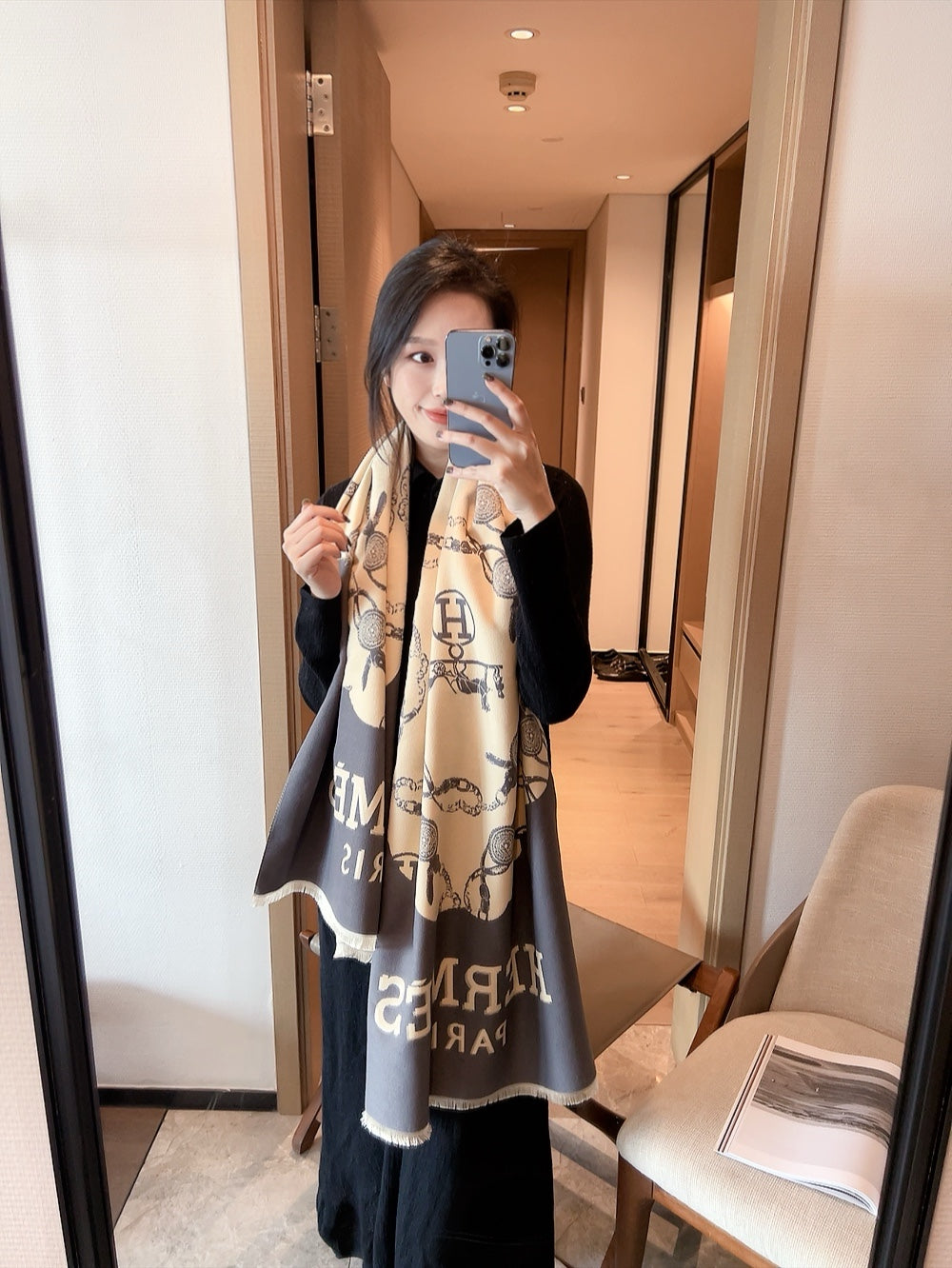 14H351W　 Fashion scarves