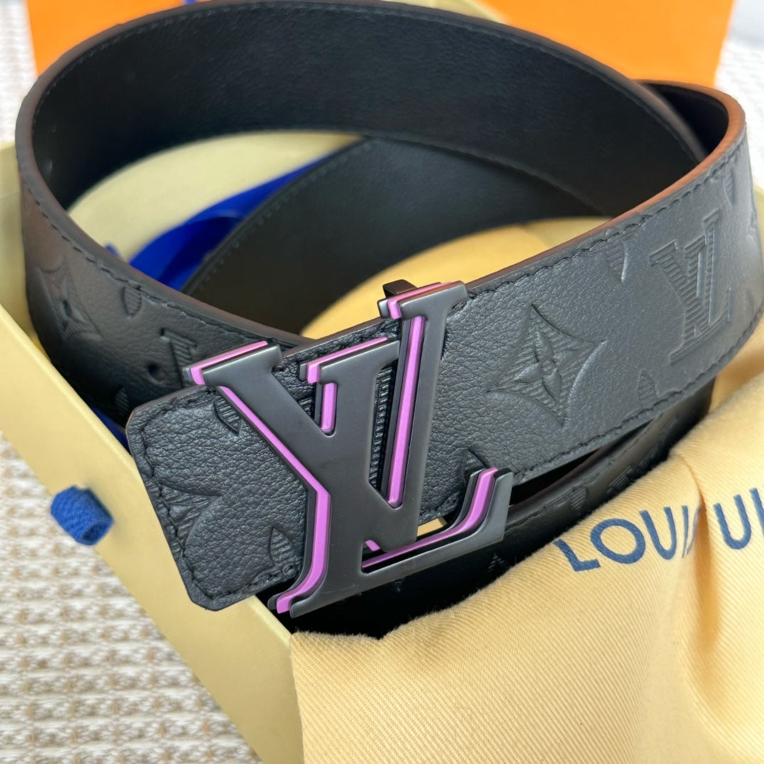 14E55P   (High quality leather belt With full package)