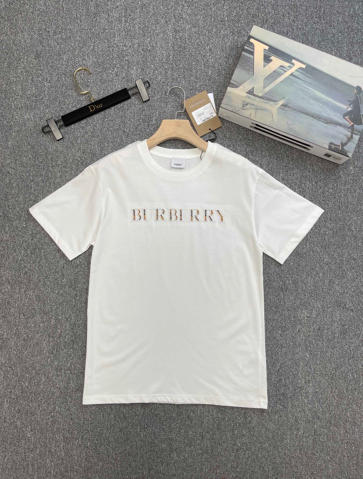 14R160U   fashion  T-shirts