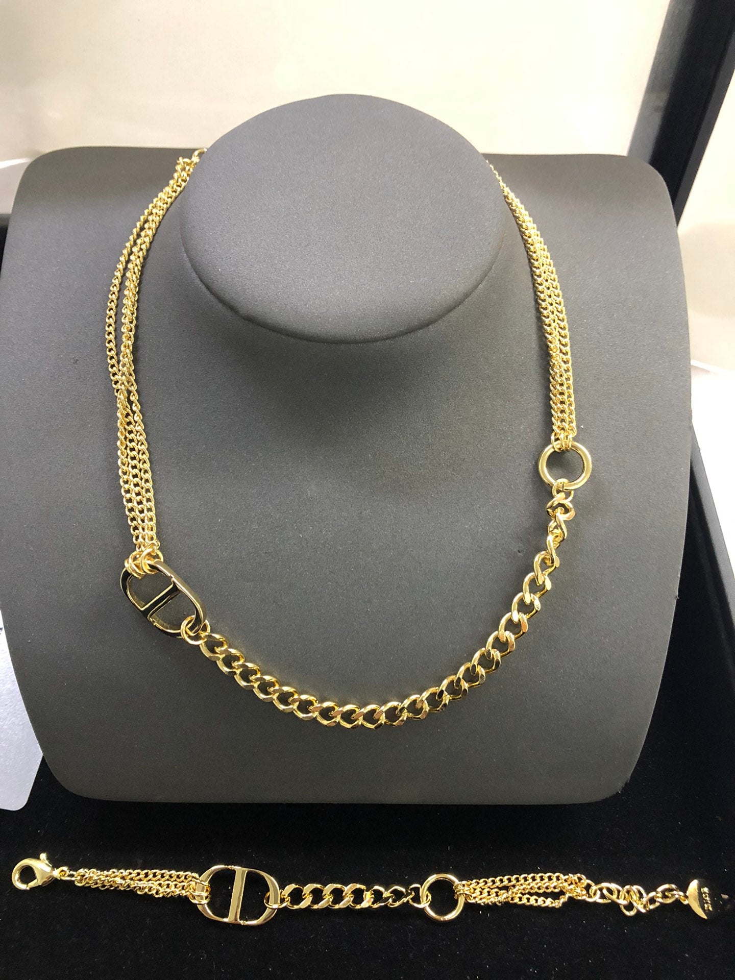 1YD252X  Fashion high -quality Necklaces  Bracelets