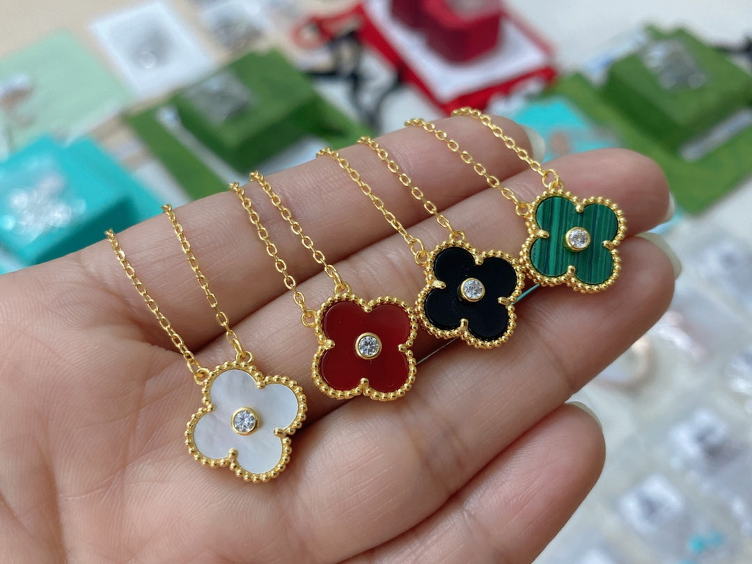 5XVA185X (1:1 High quality 1 flower necklace)