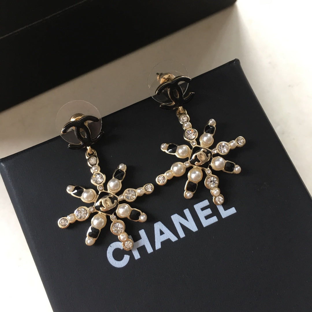 14C106E  Fashionable and high quality earrings