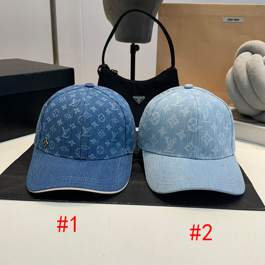 14E454M  Fashion hats