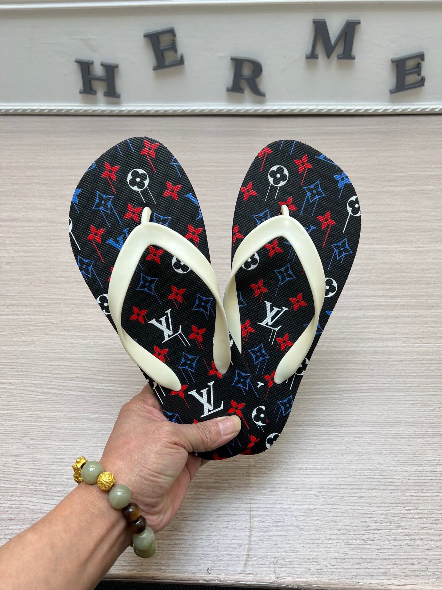 54E55Z   fashion  slippers