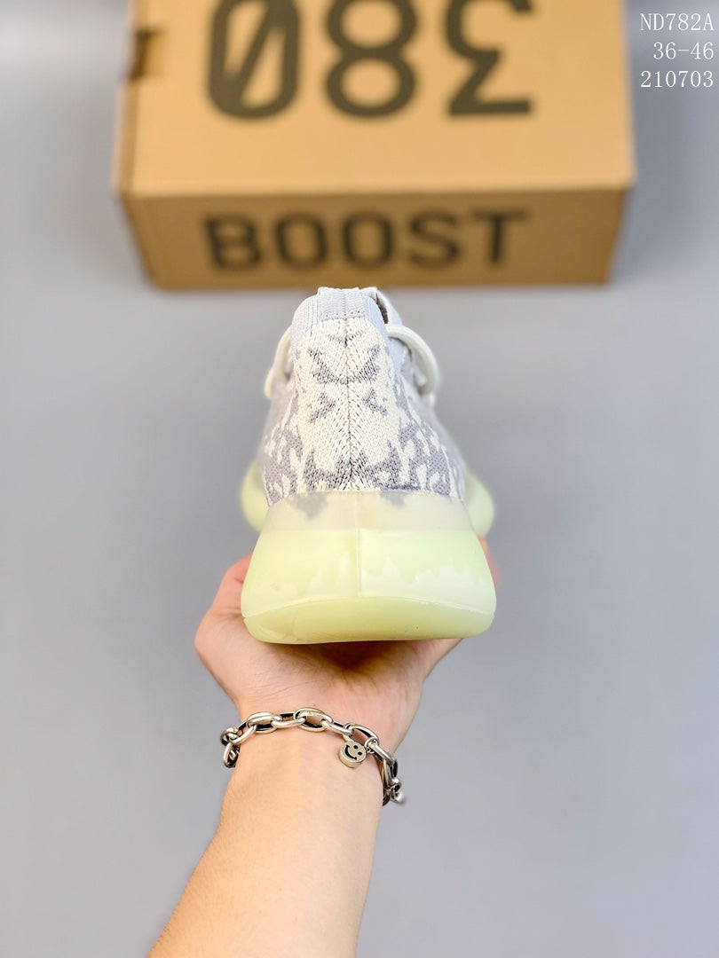 4YA91Z  Yeezy Fashion Sneakers (No Box, August-October Big Sale)