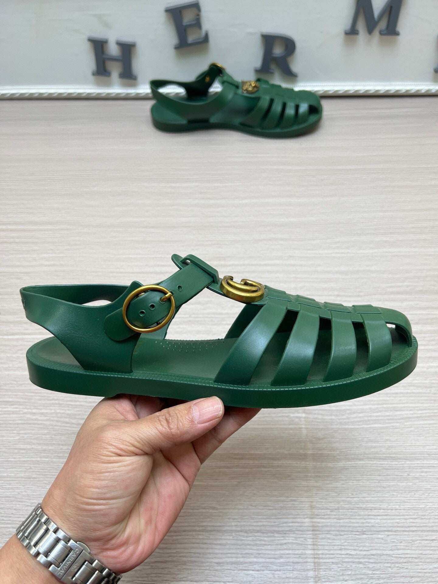 54B36Z   fashion sandals