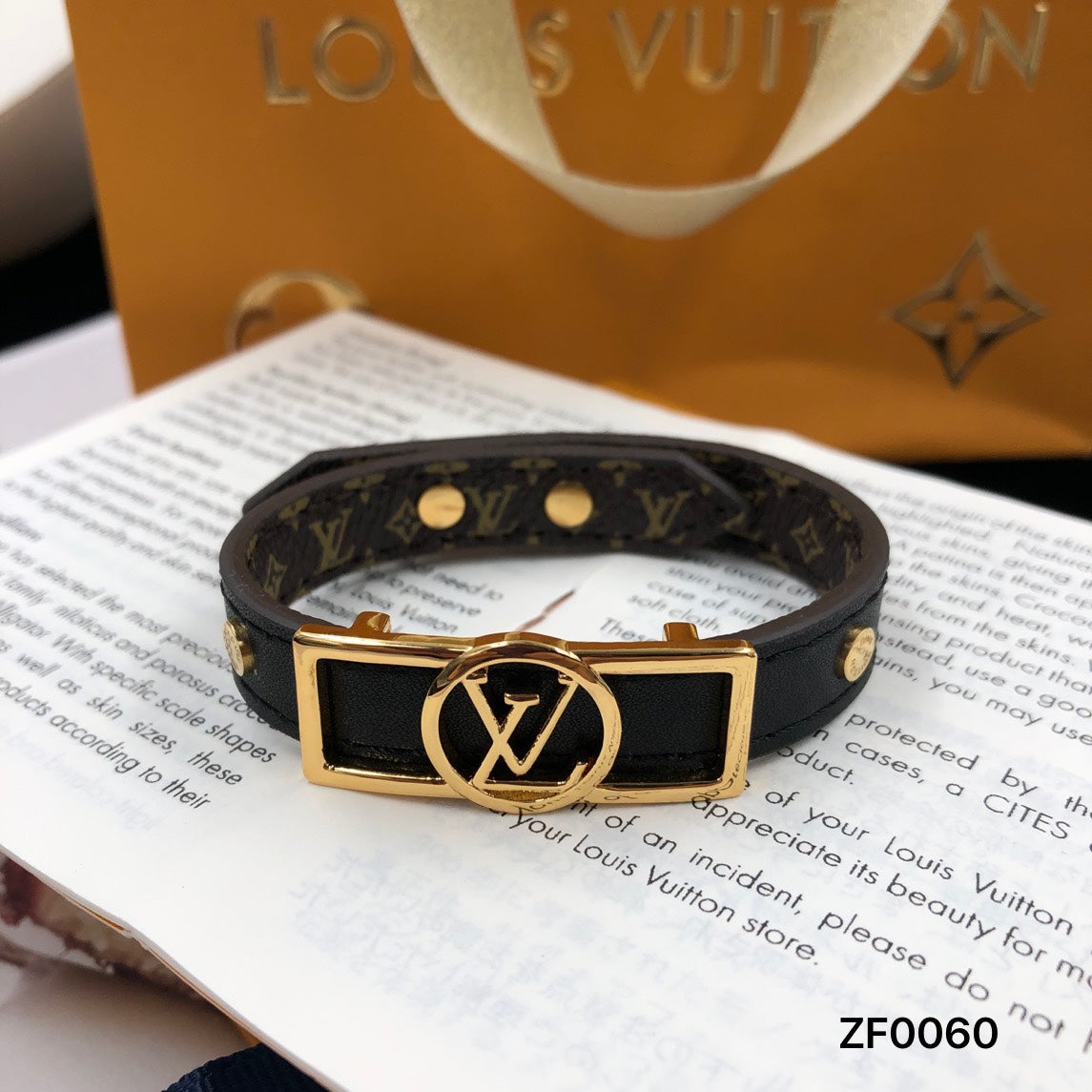 14E438K   Fashionable and high quality  Bracelets