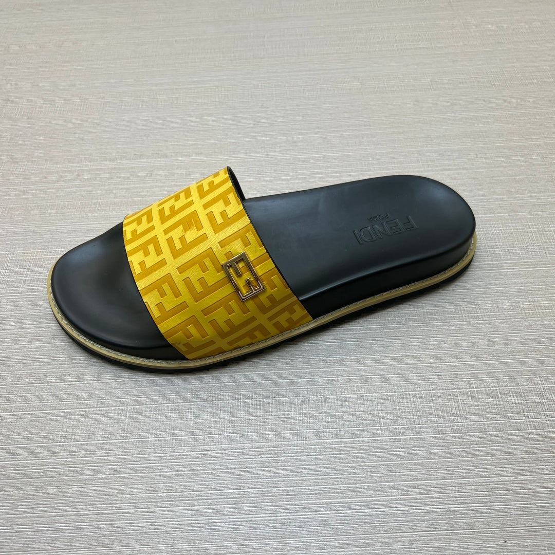 54F121Z   fashion slippers