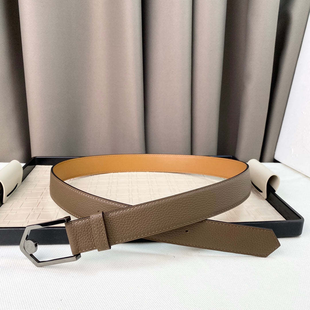 14H105P   (High quality leather belt With full package)