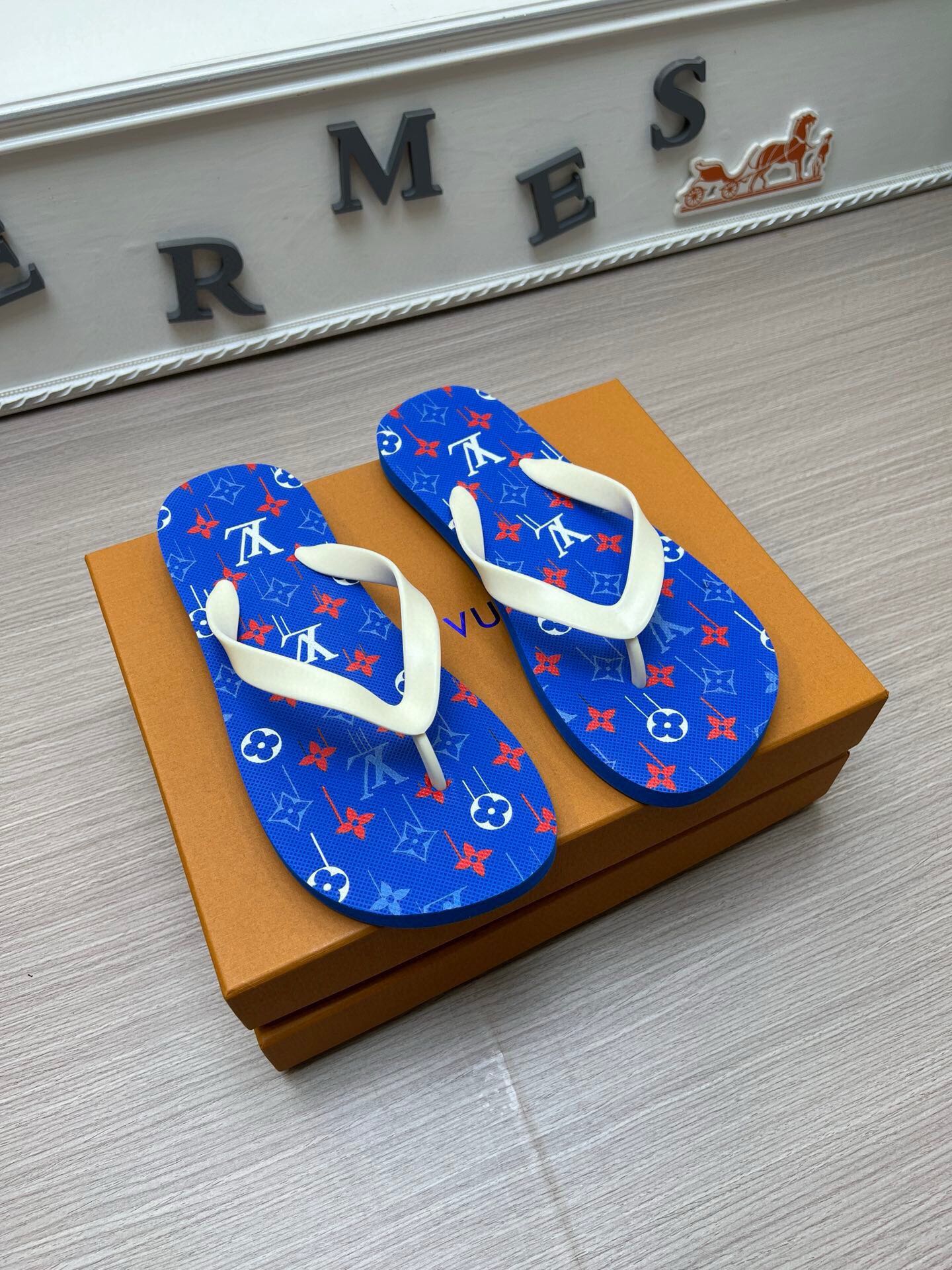 54E55Z   fashion  slippers