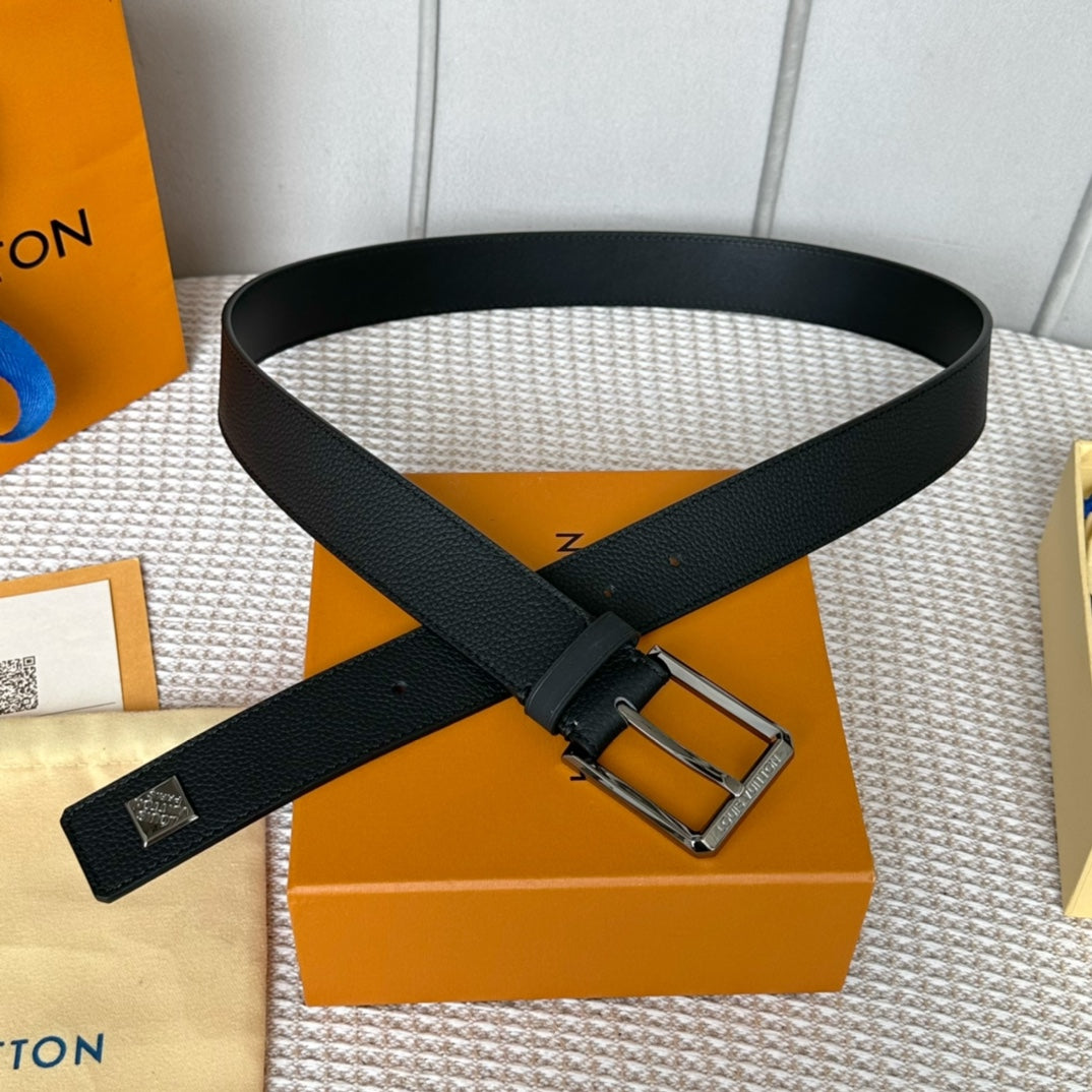 14E63P   (High quality leather belt With full package)