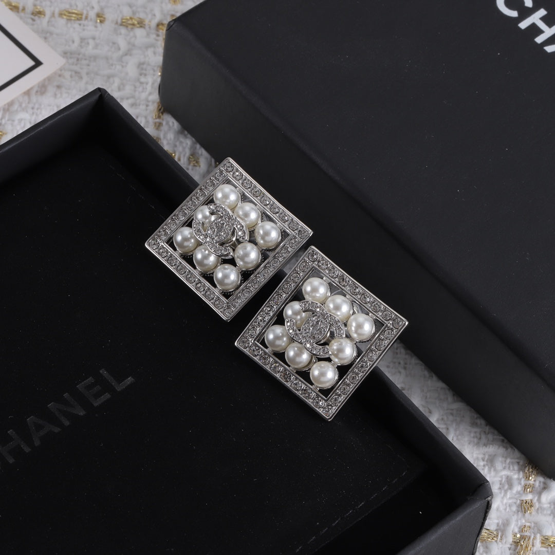 14C376E   Fashionable and high quality  Earrings