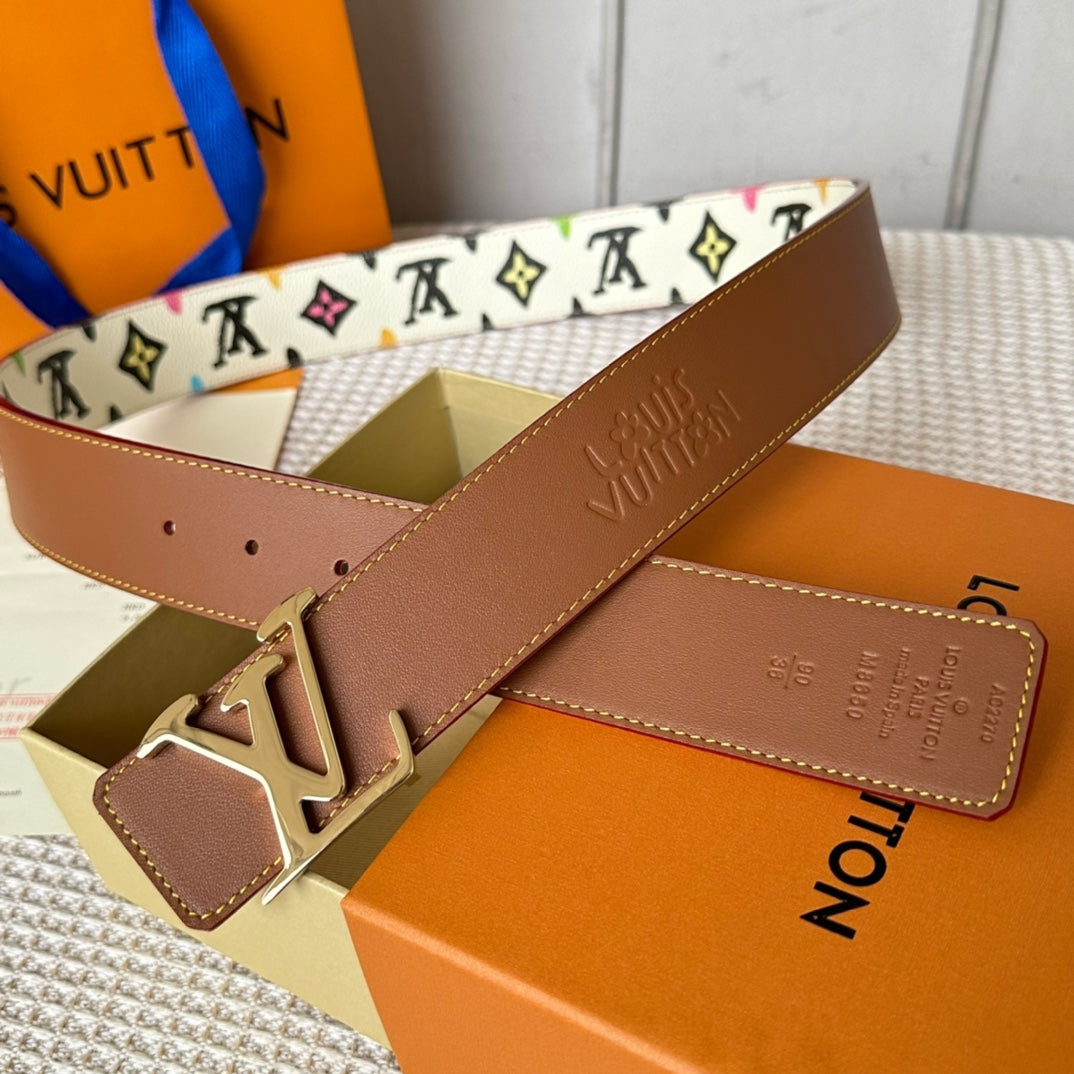 14E45P   (High quality leather belt With full package)