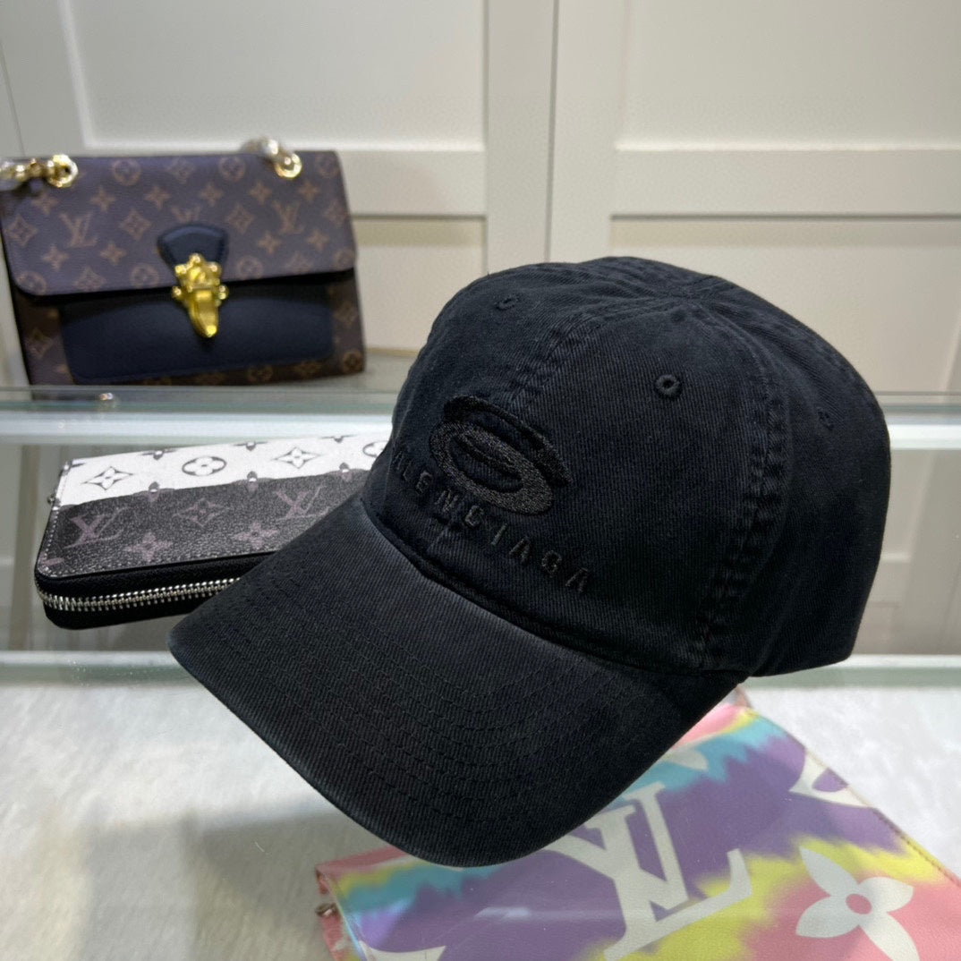 14J69M Fashion hats