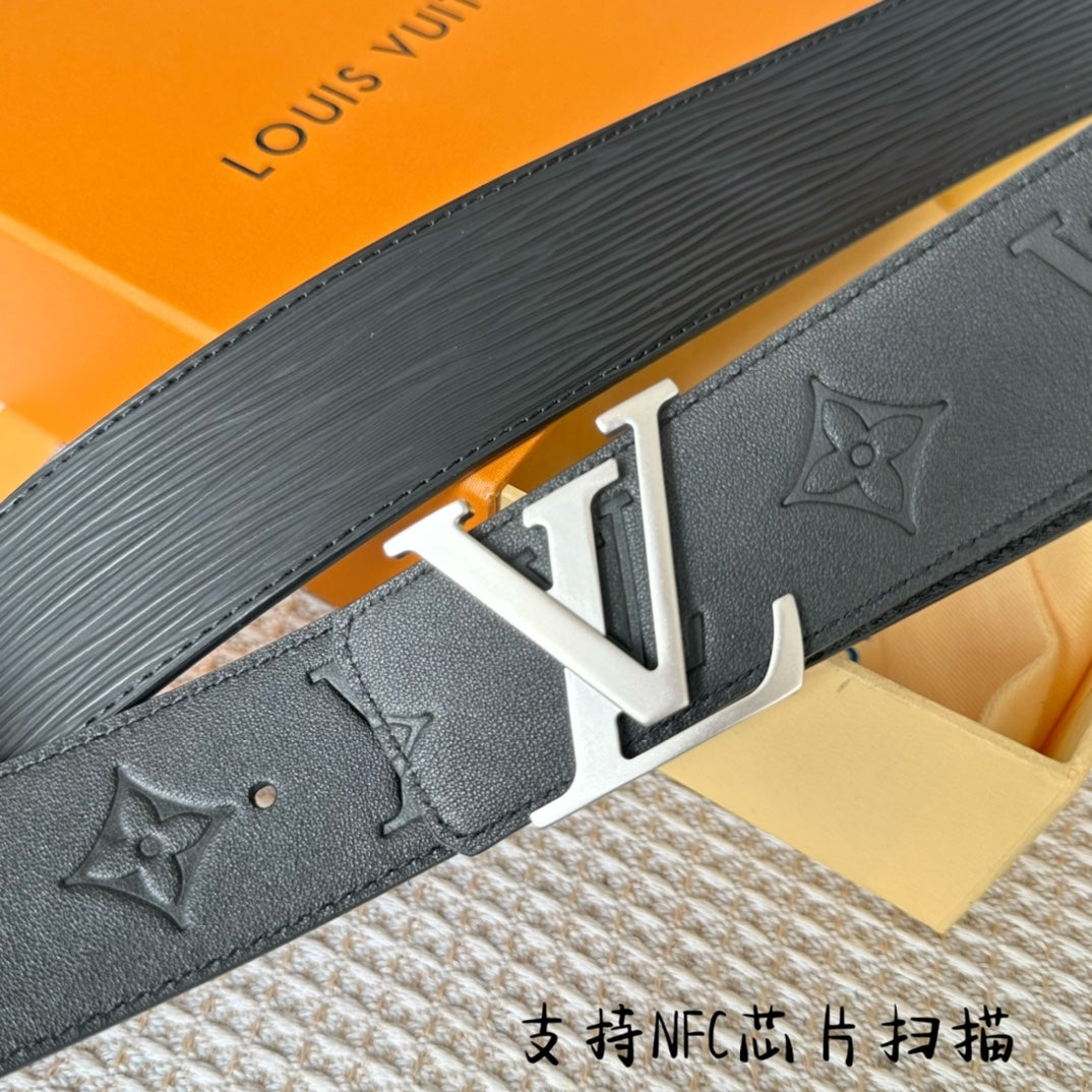 14E57P   (High quality leather belt With full package)