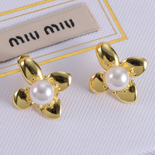 14A526E  Fashionable and high quality Earrings