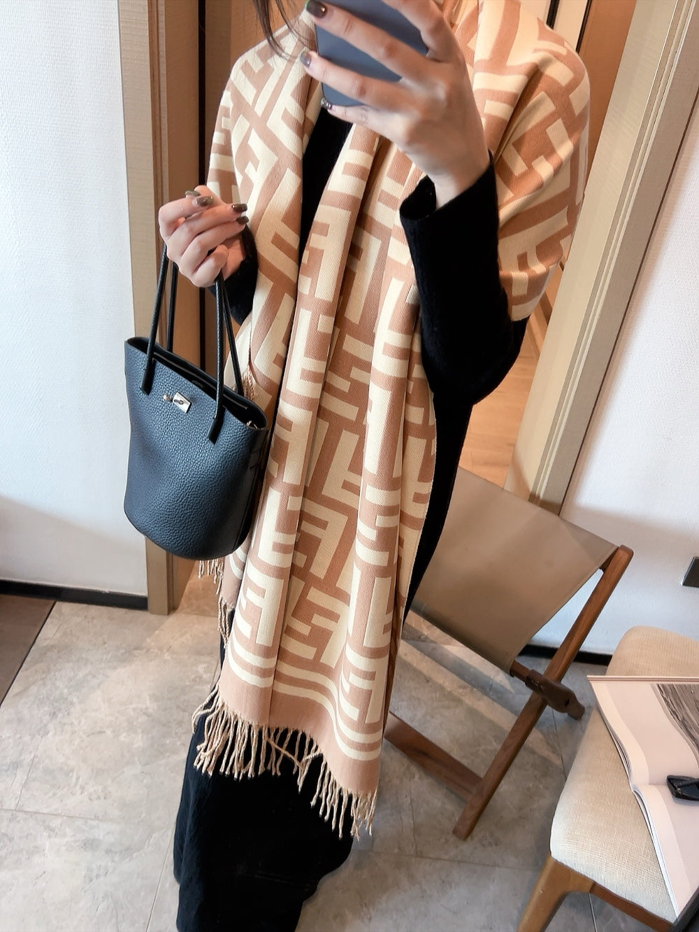 14F358W　Fashion scarves