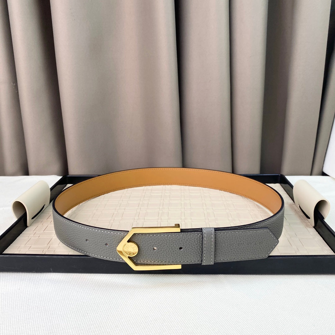 14H107P   (High quality leather belt With full package)