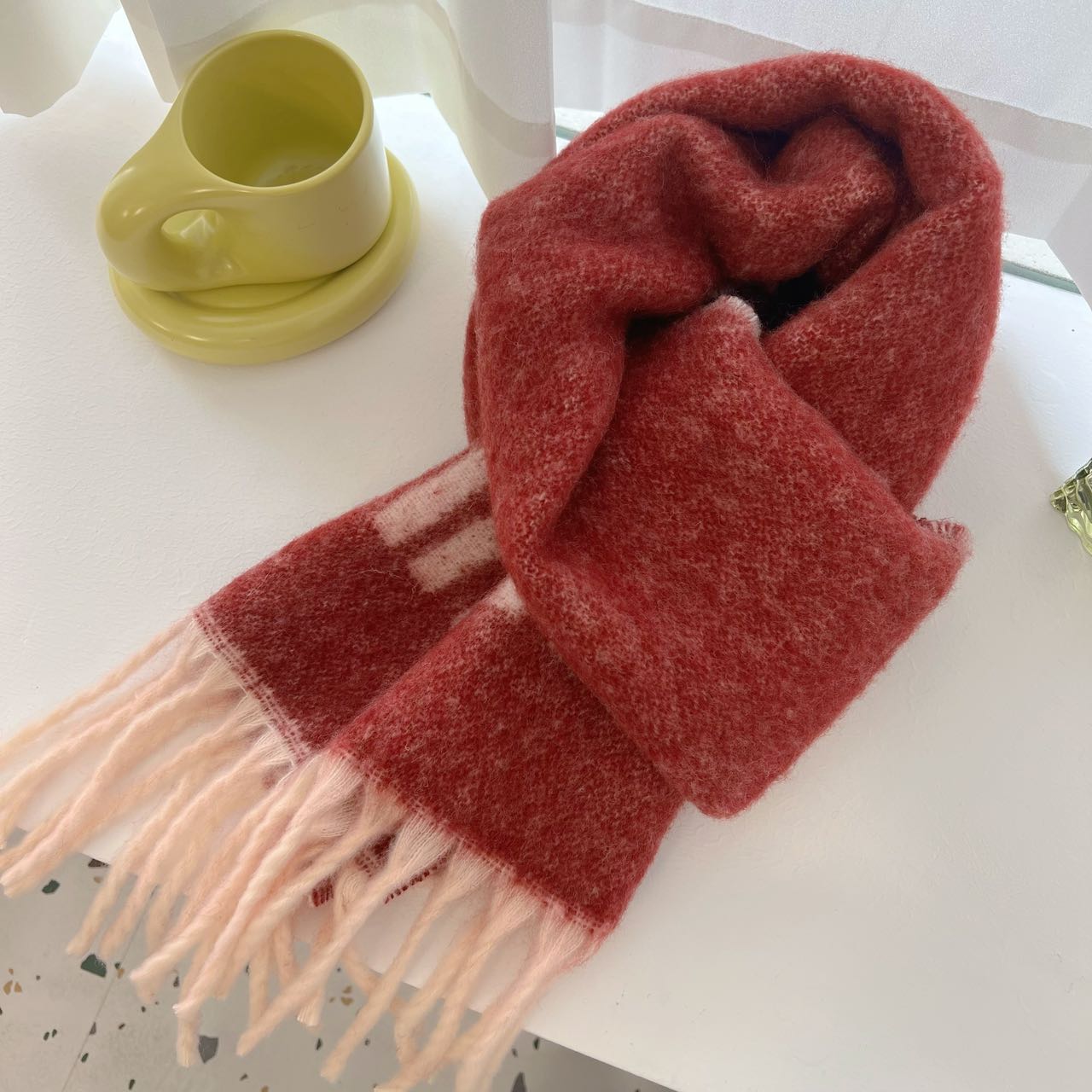 14A345W　 Fashion scarves