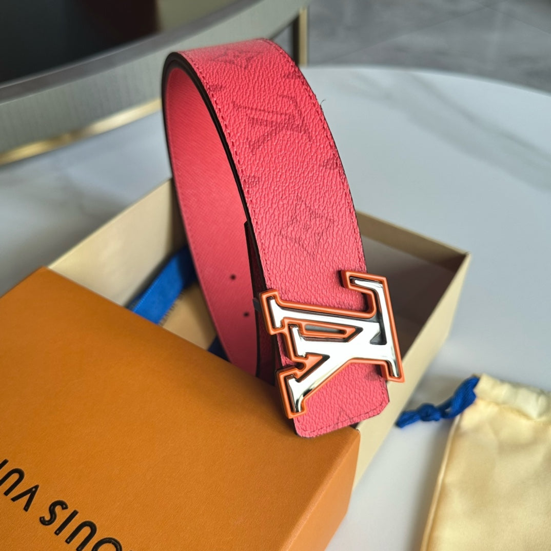 14E59P   (High quality leather belt With full package)