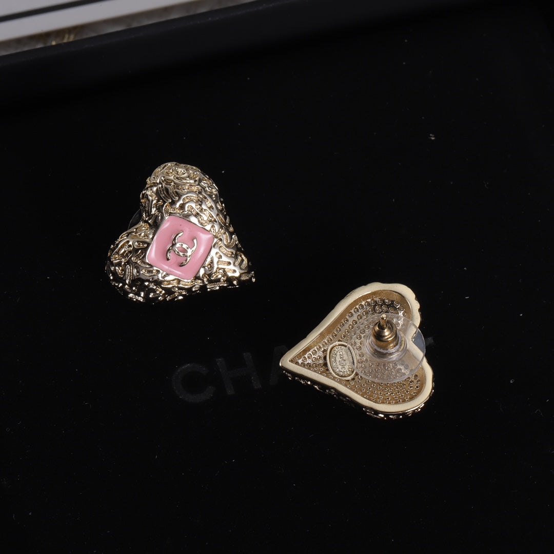 14C8E  Fashionable and high quality earrings