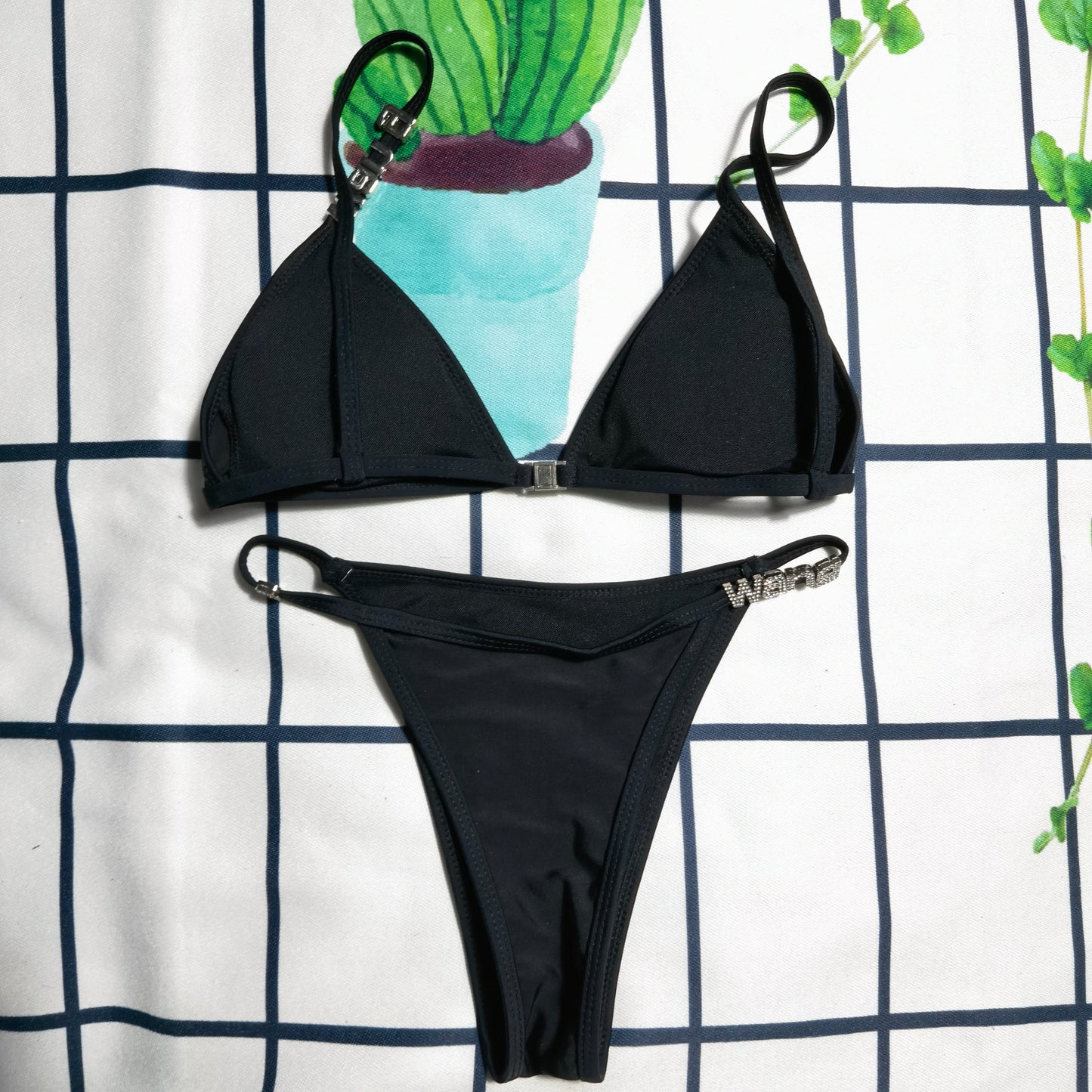 14A35Y   fashion  Bikini swimsuit