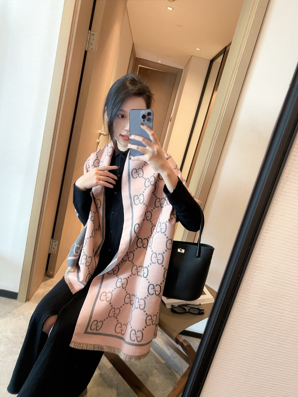 14B332W　Fashion scarves