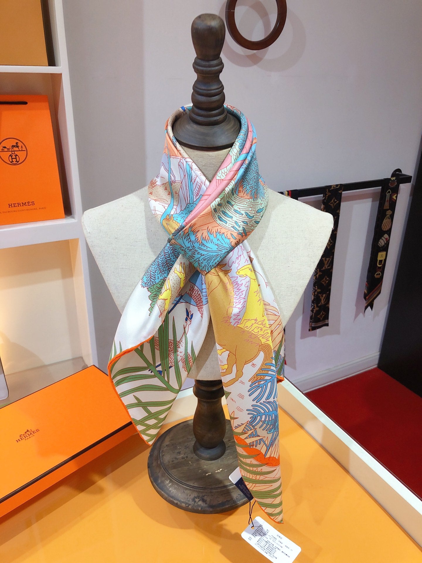 14H160W Fashion high quality scarves