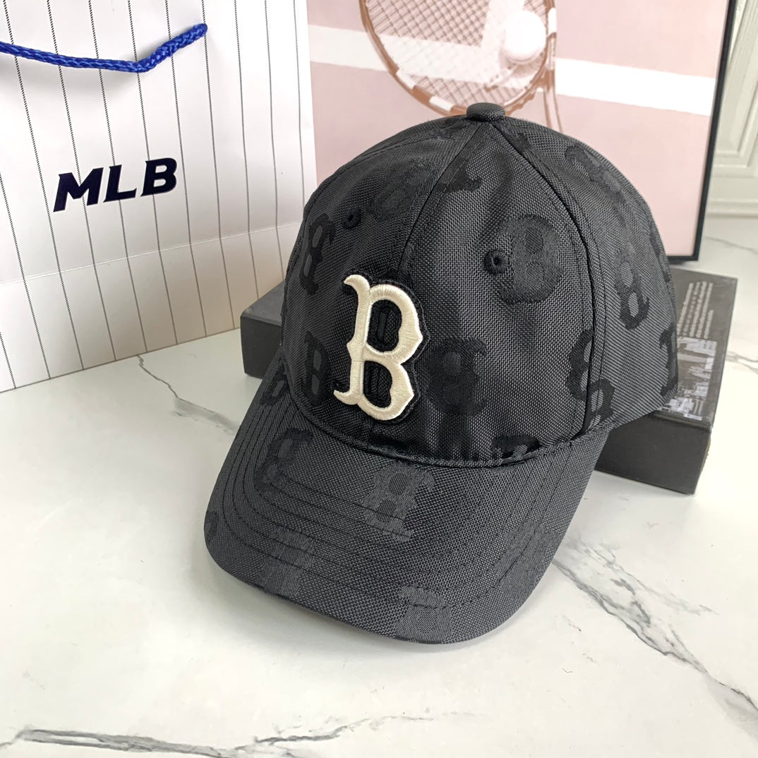 14A211M   Fashionable high quality Hats