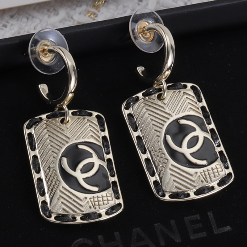 14C311E   Fashionable and high quality  Earrings