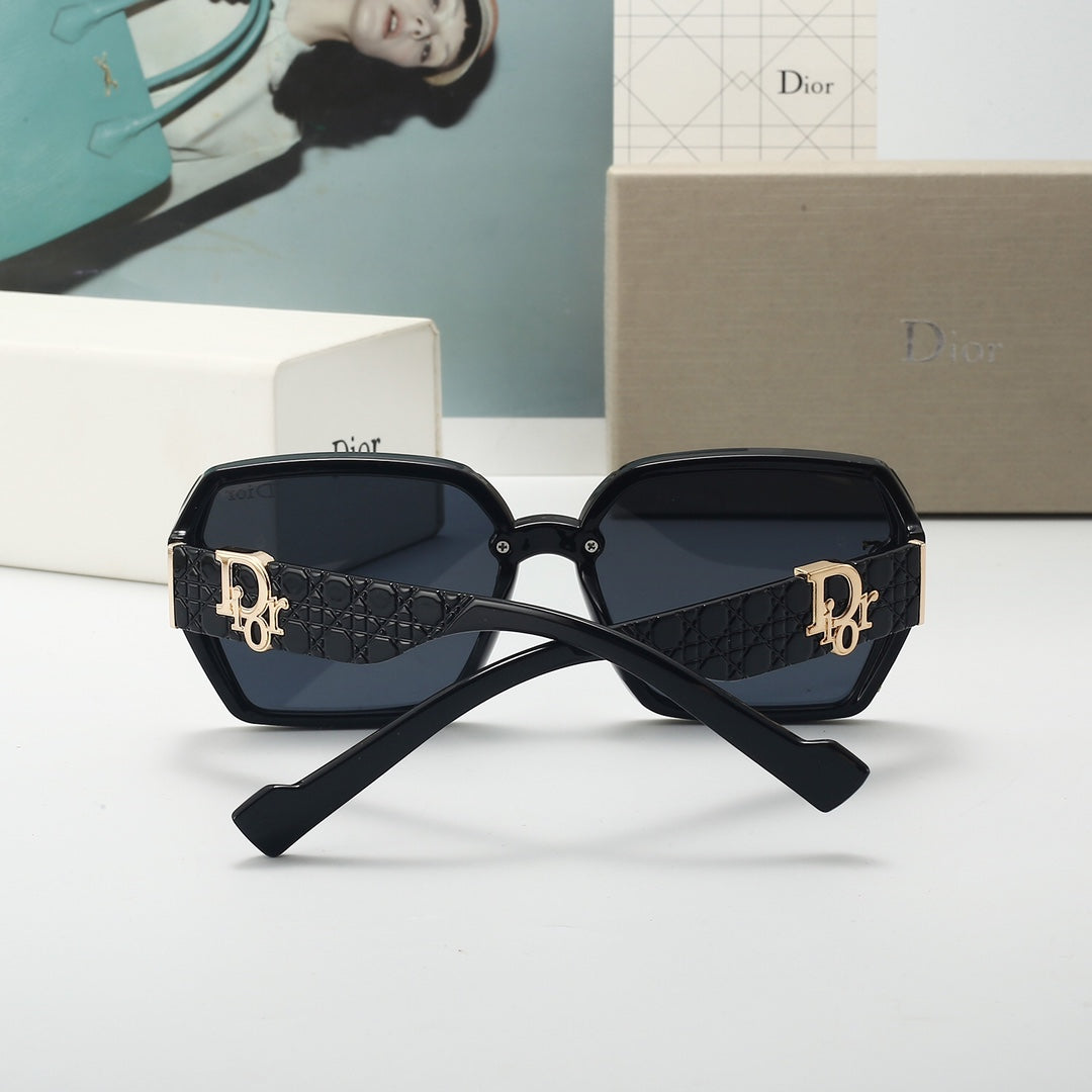 74D205T  fashion Sunglasses