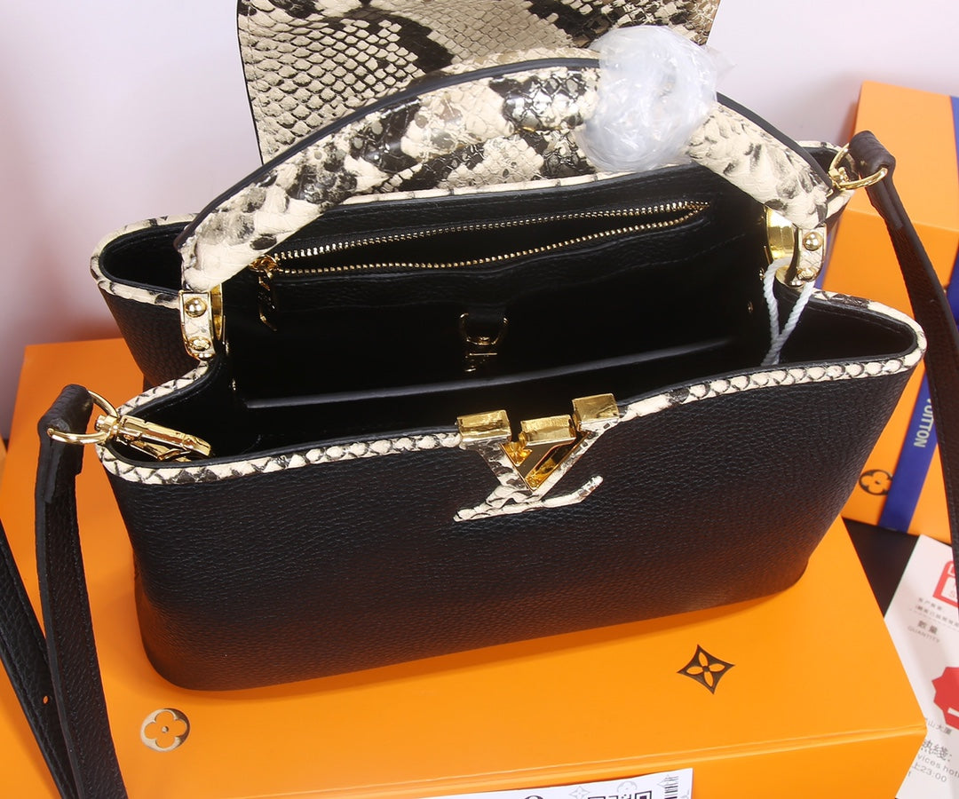 1XE443B Fashionable leather bag