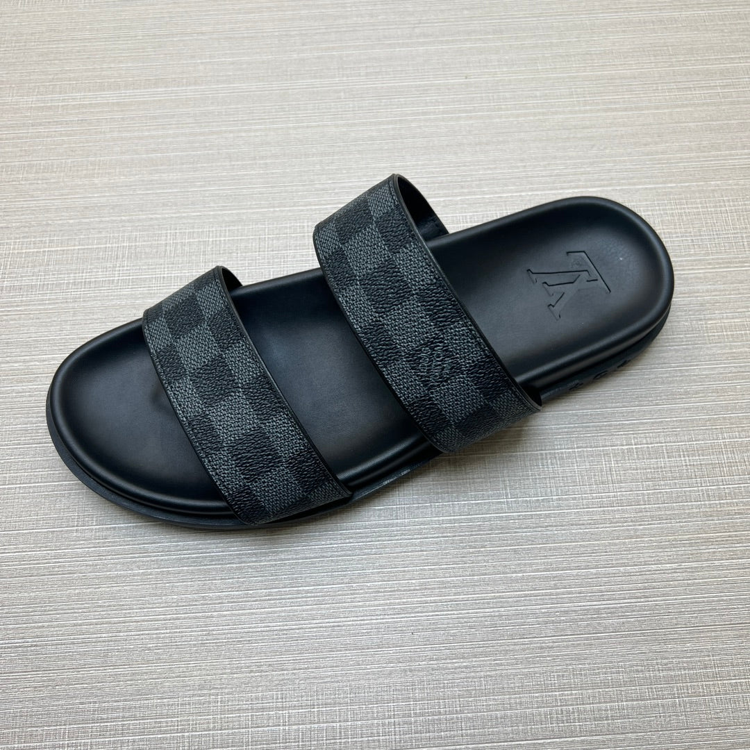 54E59Z   fashion  slippers