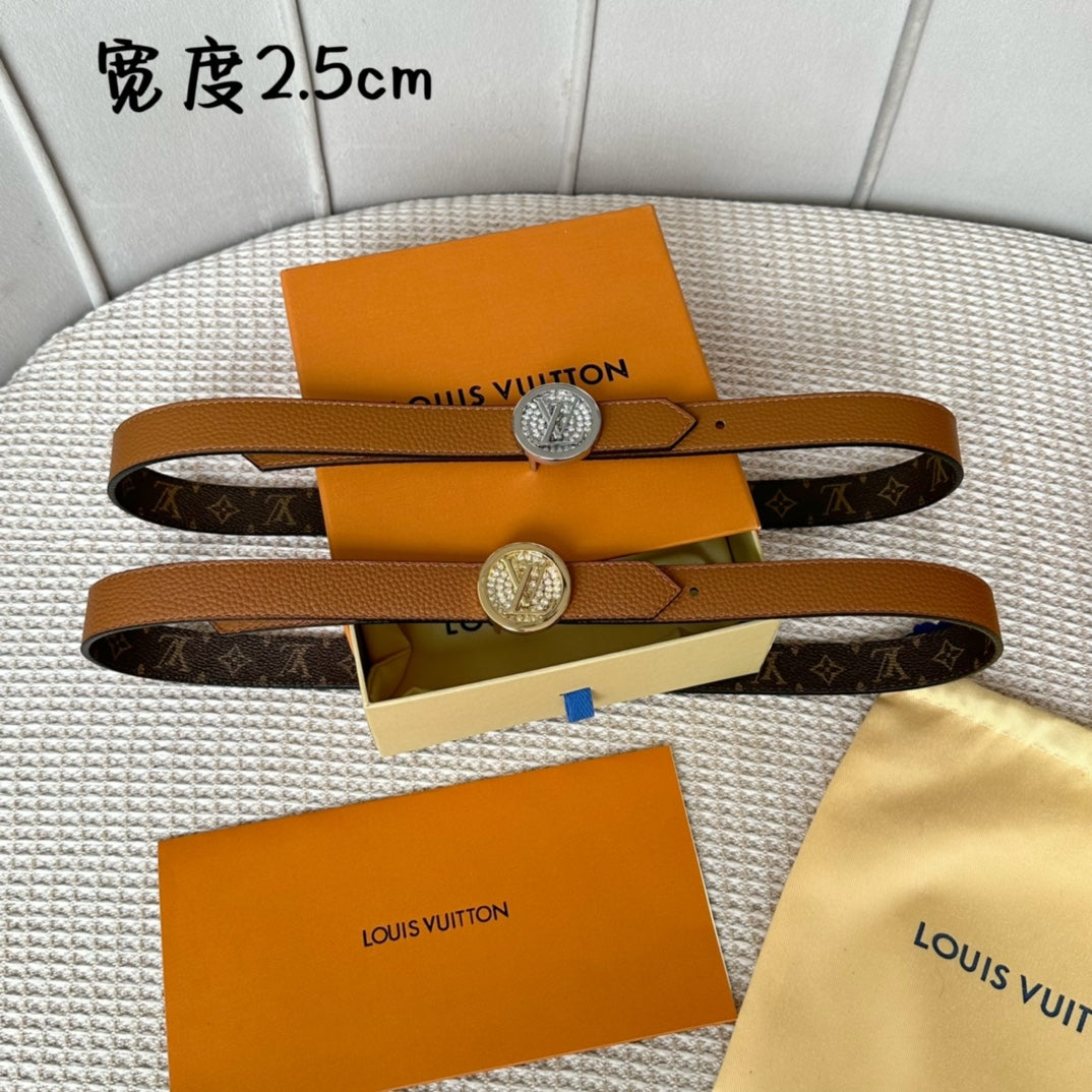 14E71P   (High quality leather belt With full package)