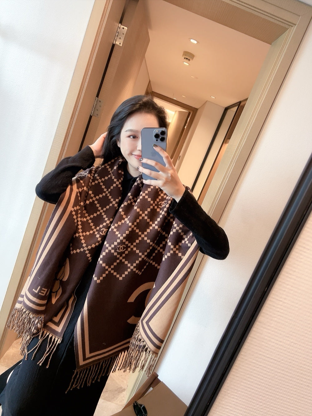 14C356W　 Fashion scarves