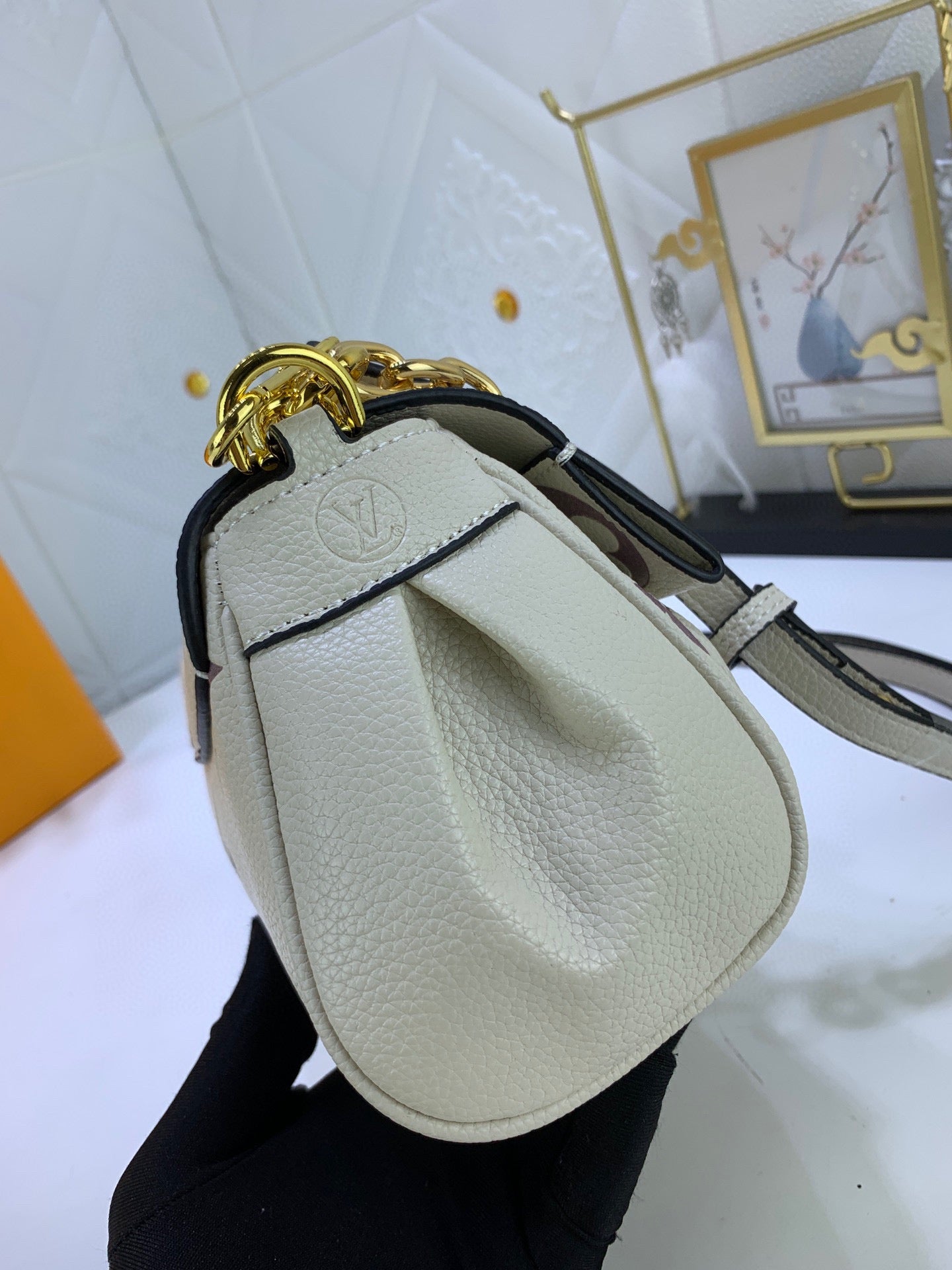 2XR363B hight quality leather Bags