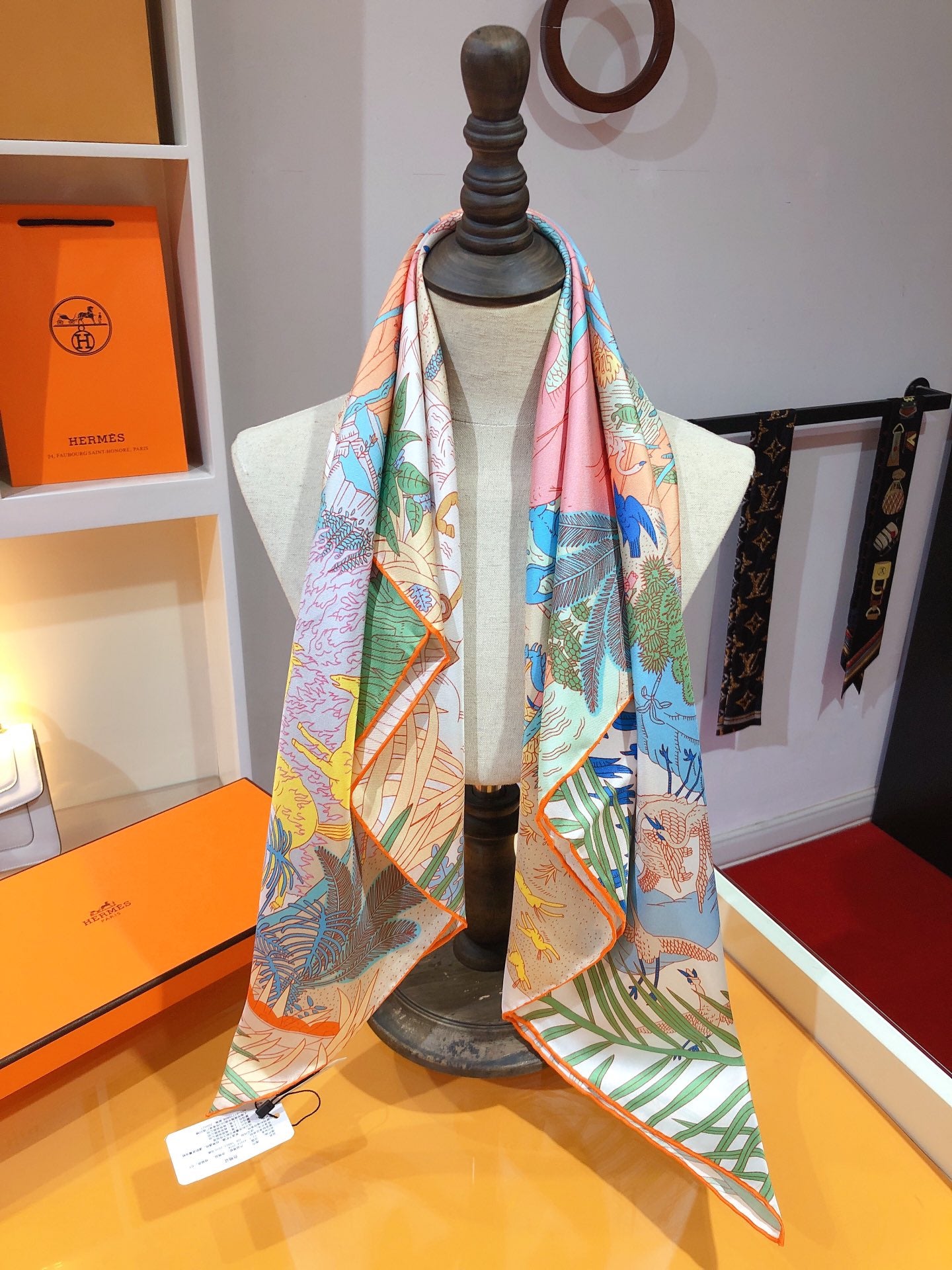 14H160W Fashion high quality scarves