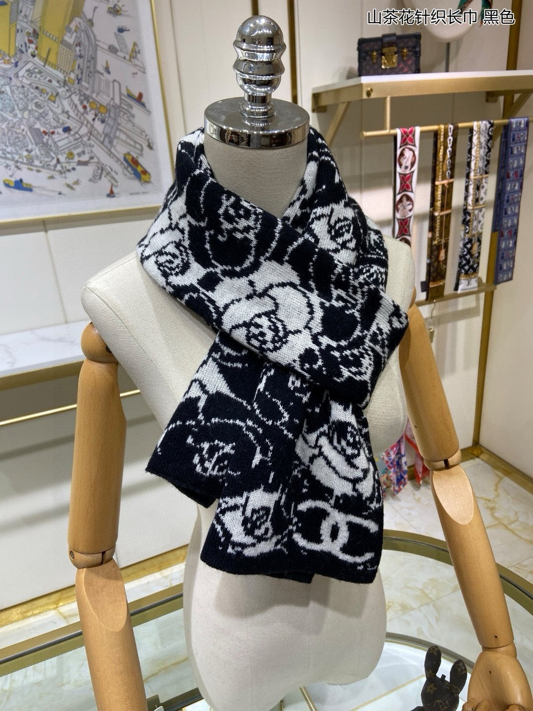 14C504W　 Fashion scarves