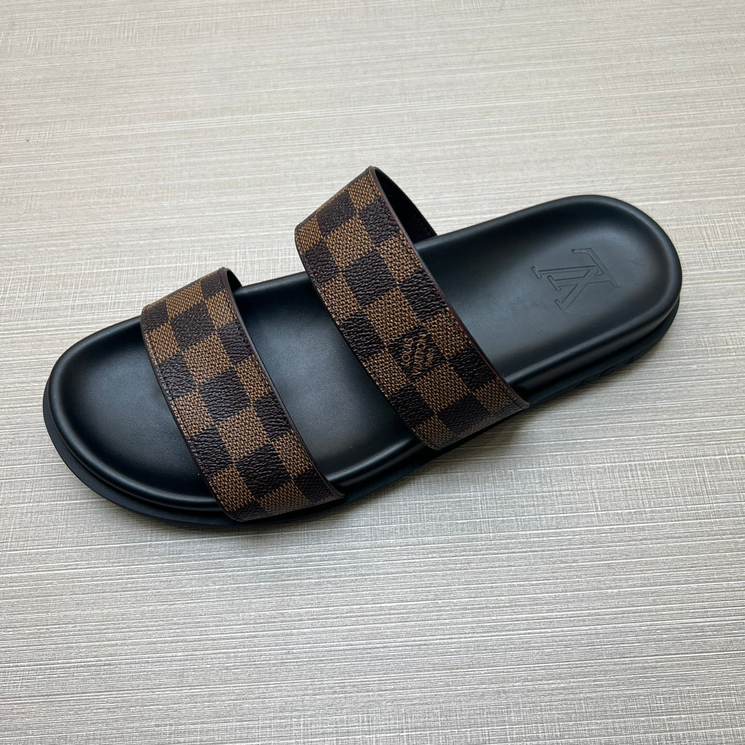 54E60Z   fashion  slippers