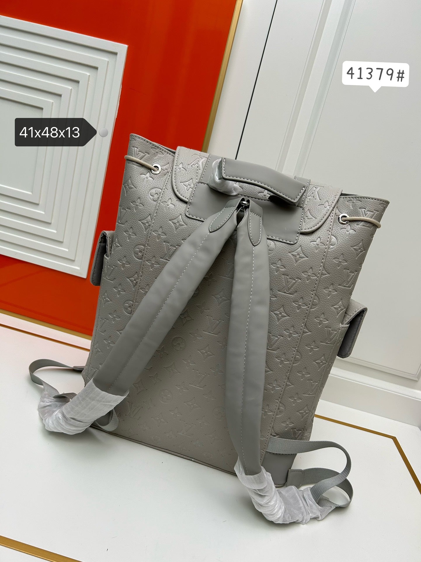 1WE68B (Fashionable leather Backpacks )