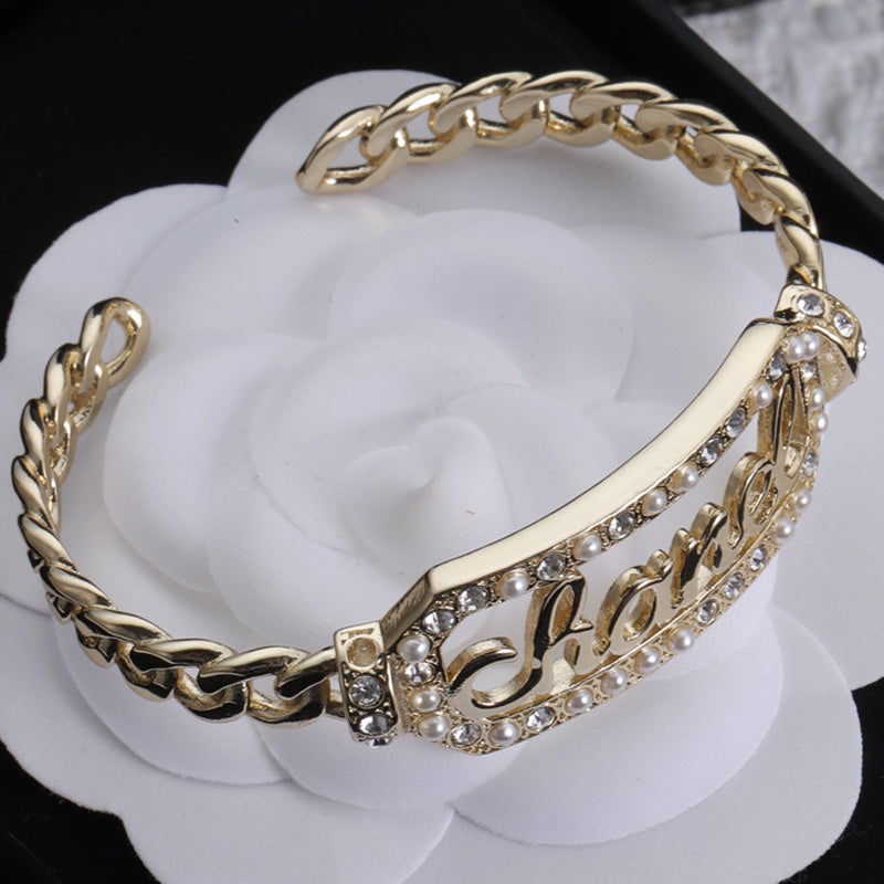 1YC17K  Fashion high -quality Bracelets