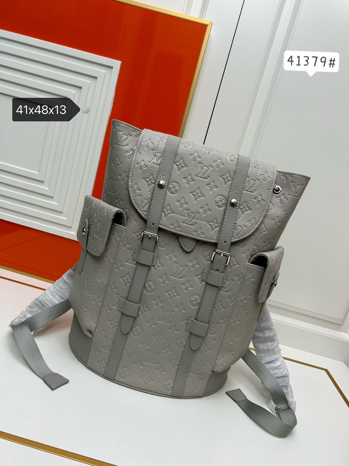 1WE68B (Fashionable leather Backpacks )